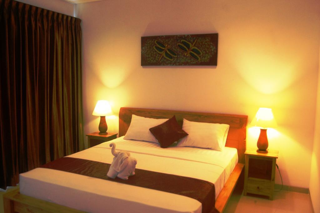 Grandpa Guest House Canggu Buitenkant foto