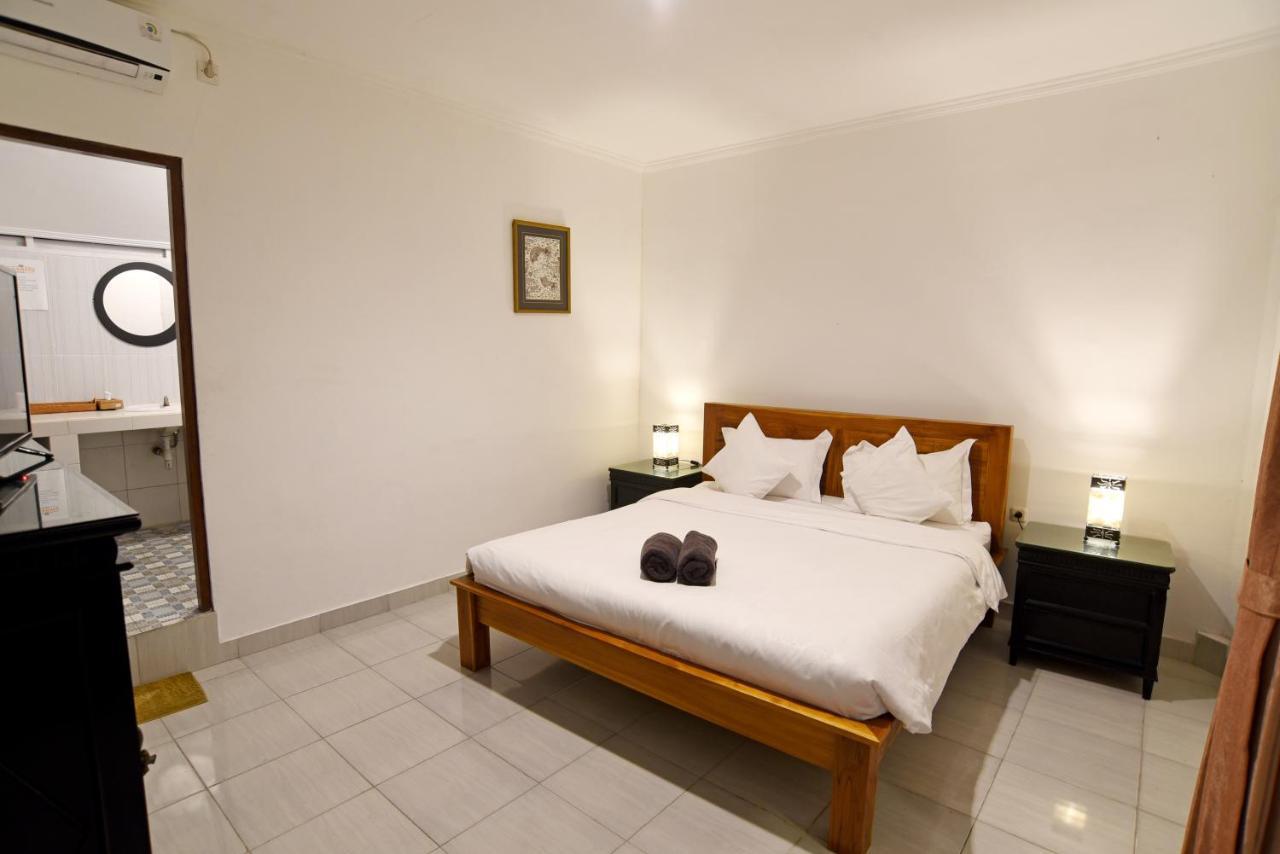 Grandpa Guest House Canggu Buitenkant foto