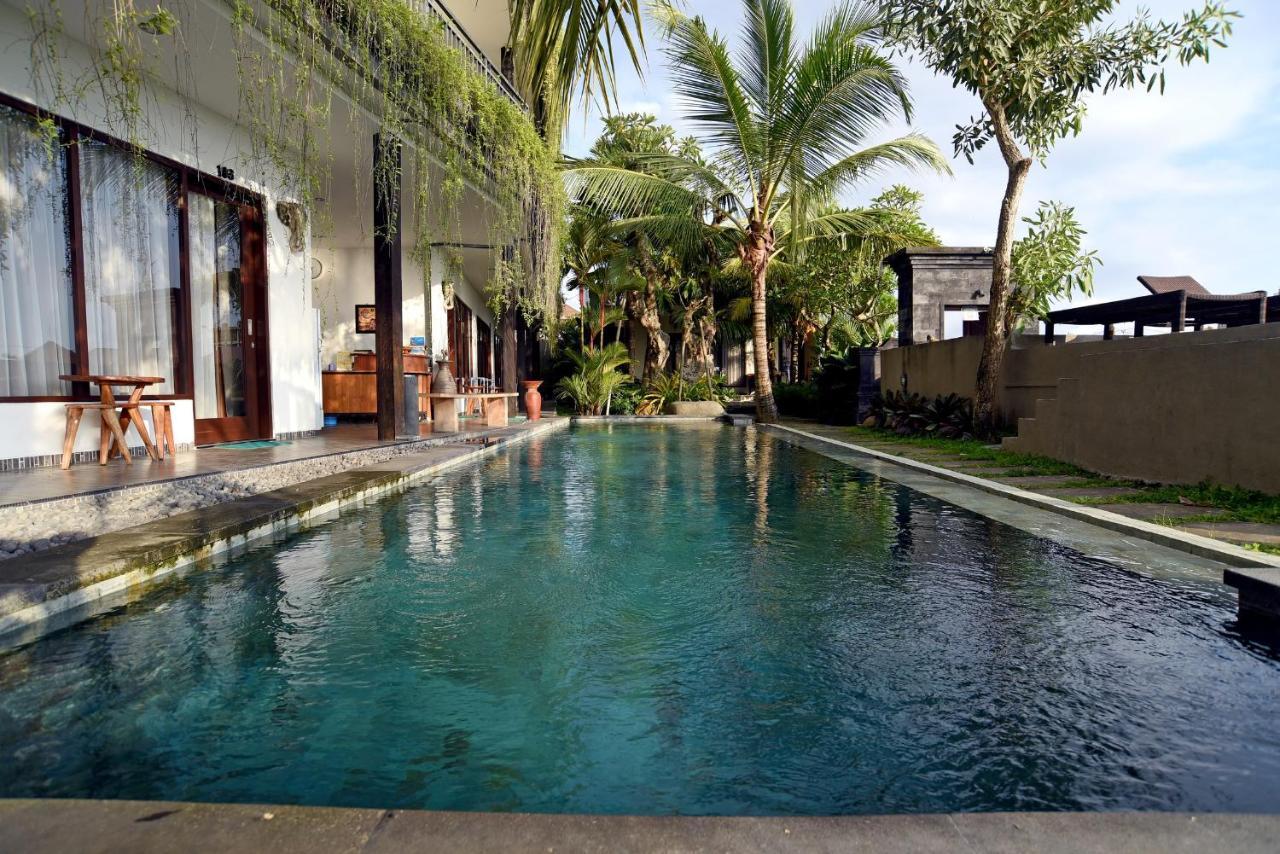 Grandpa Guest House Canggu Buitenkant foto