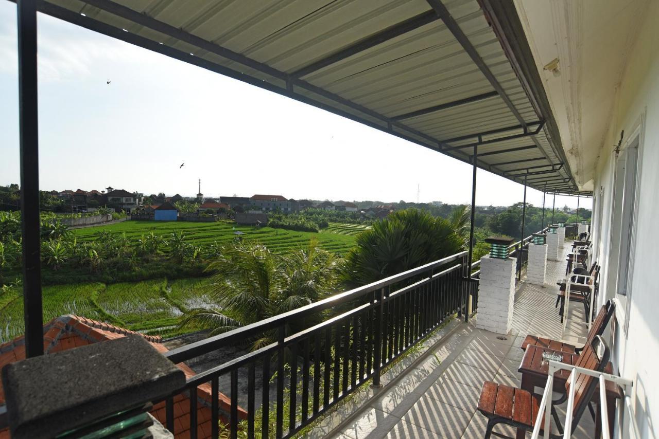 Grandpa Guest House Canggu Buitenkant foto
